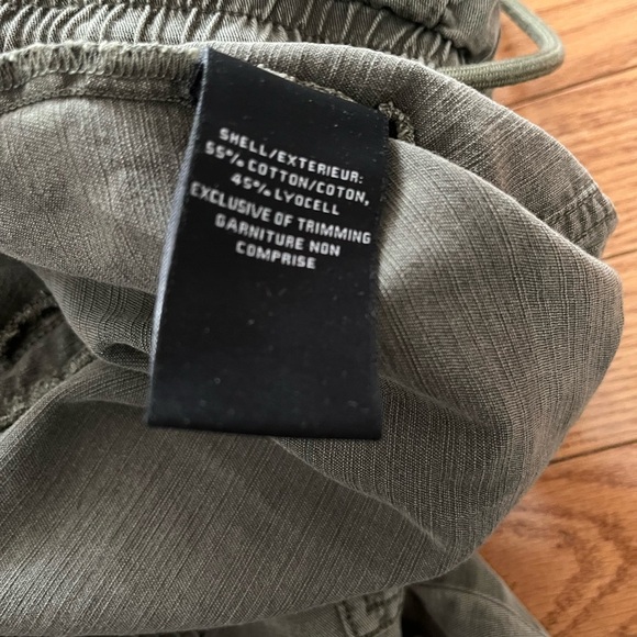 ❤️2/$50❤️[S/M]7 For All Mankind Cargo Joggers WMN Green PullOn Drawstring Army - Picture 8 of 8